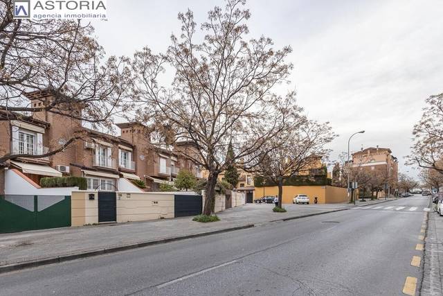 Casa adosada en Venta en Calle PDTA EDUARDO MOLINA FAJAR en Cerrillo de Maracena - Periodistas