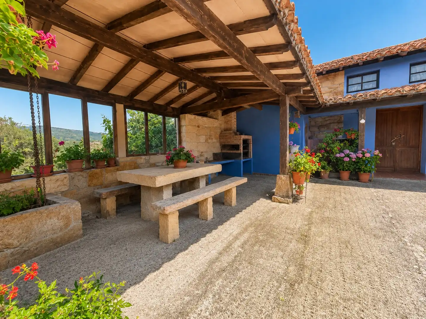 Terrassa de Finca rústica en venda en Villaviciosa amb Calefacció, Jardí privat i Moblat
