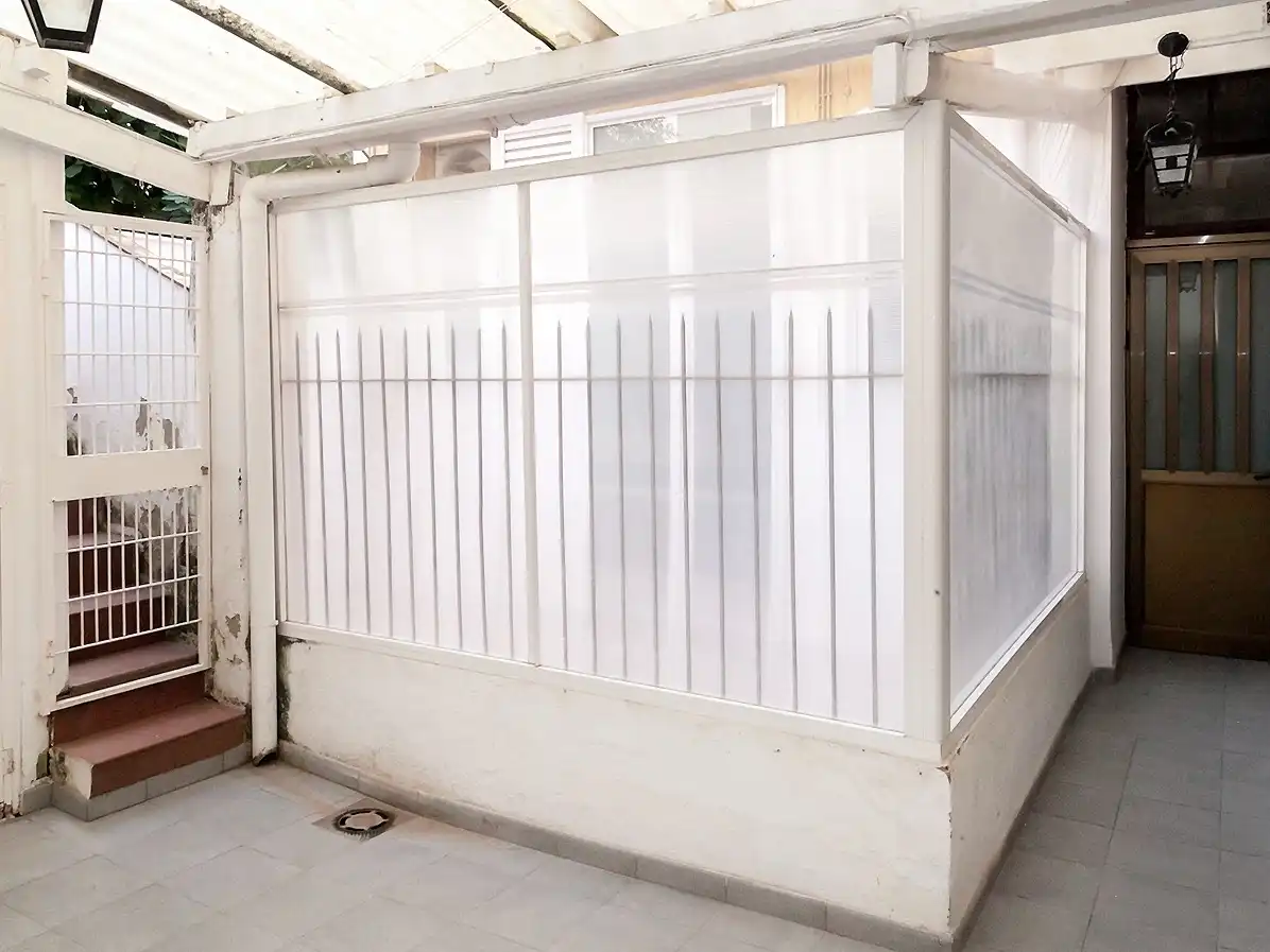 Bajo con ascensor en venta en Carrer de Violant d'Hongria Reina d'Aragó 170, imagen 19