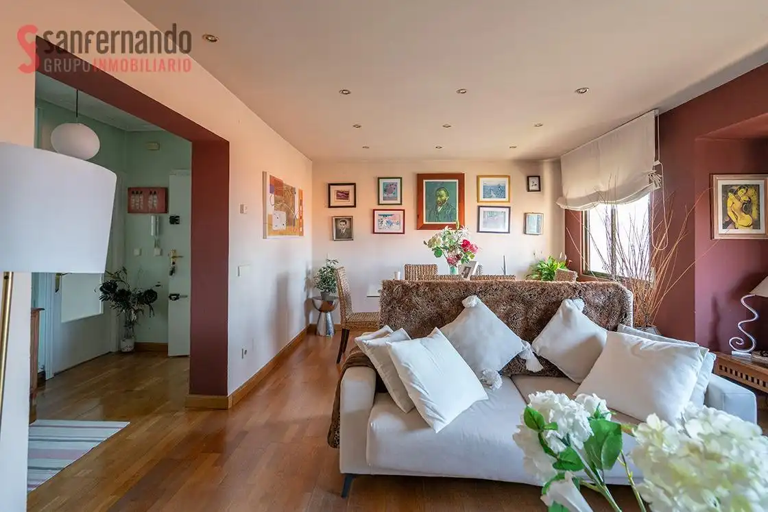 Sala de estar de Piso en venta en Santander con Calefacción y Parquet