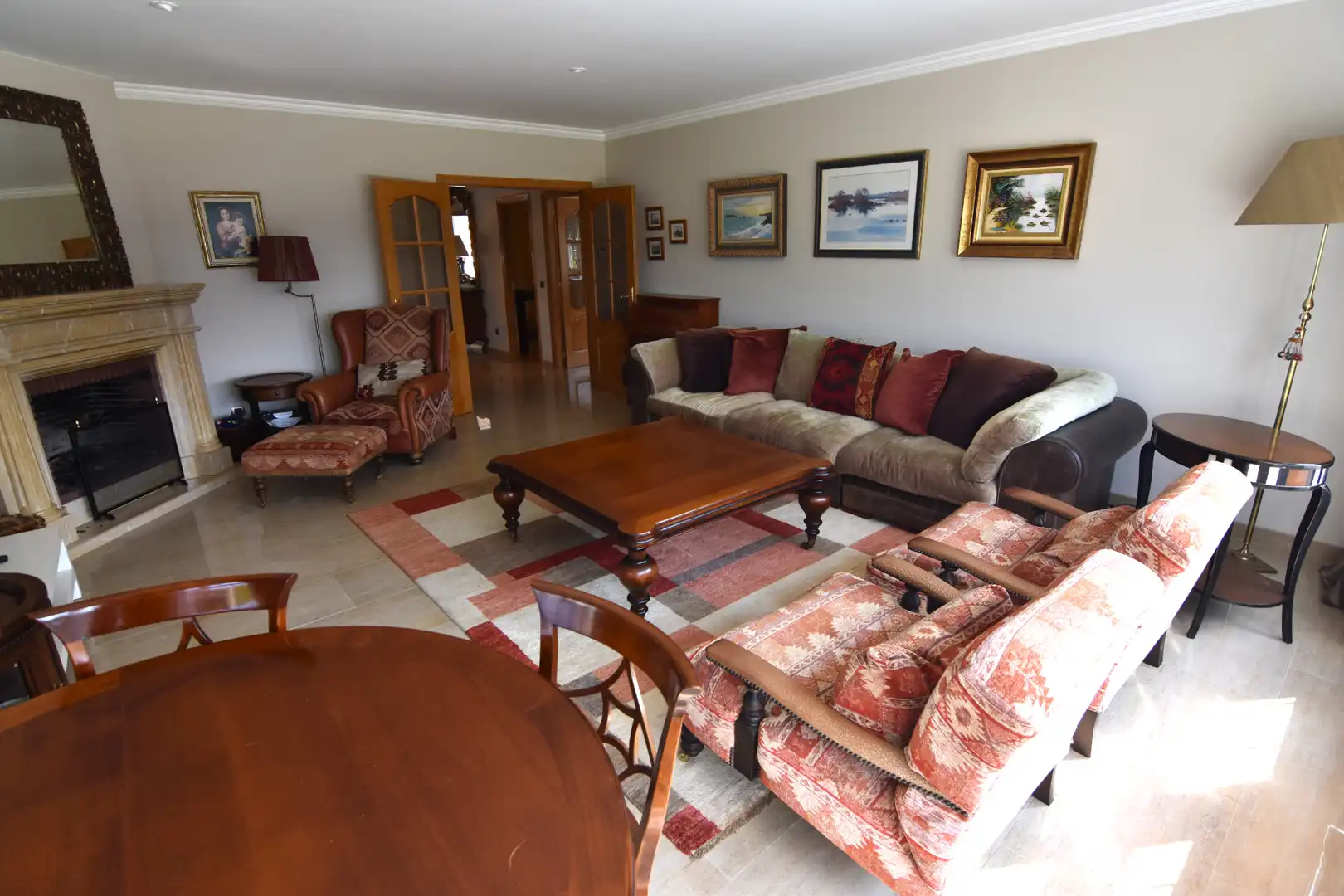 Sala de estar de Casa o chalet en venta en Bergondo con Calefacción, Jardín privado y Parquet