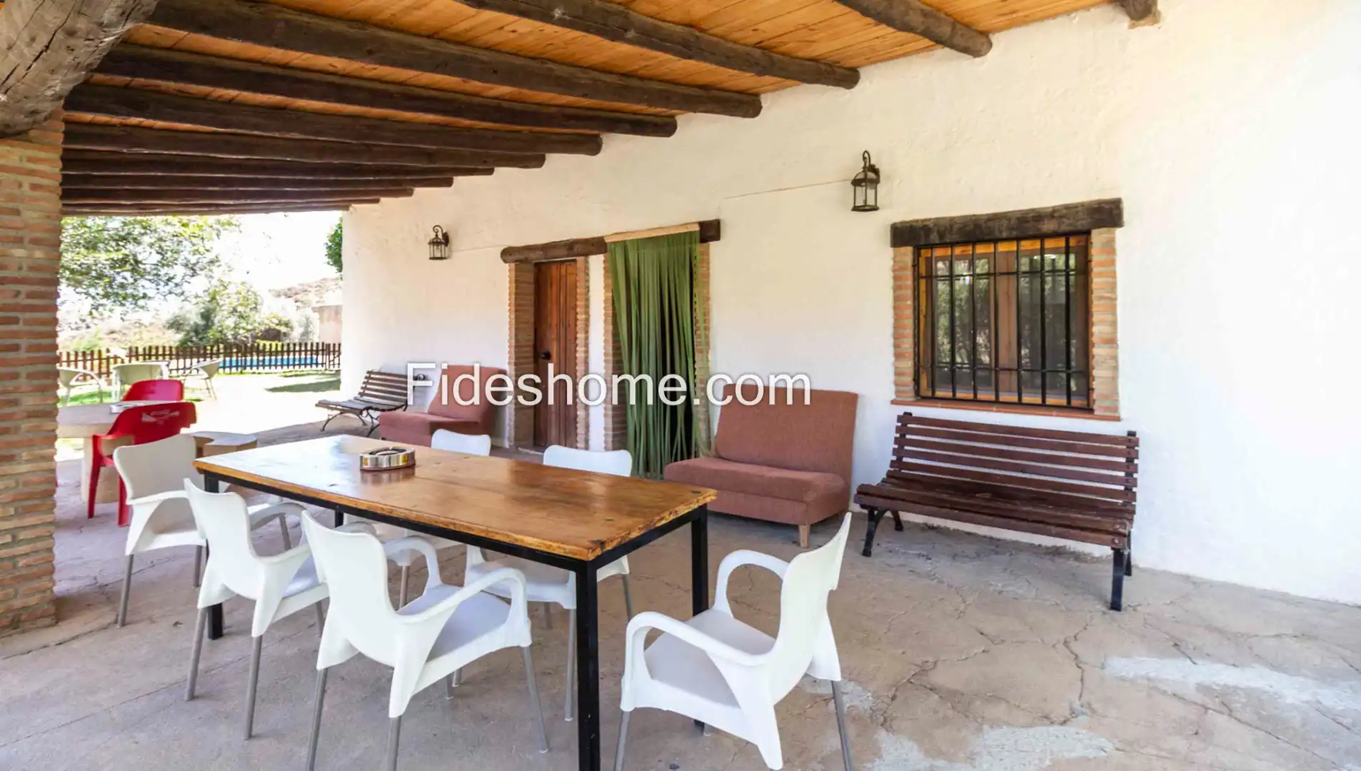 Vista exterior de Finca rústica en venda en Villamena amb Jardí privat, Piscina i Moblat