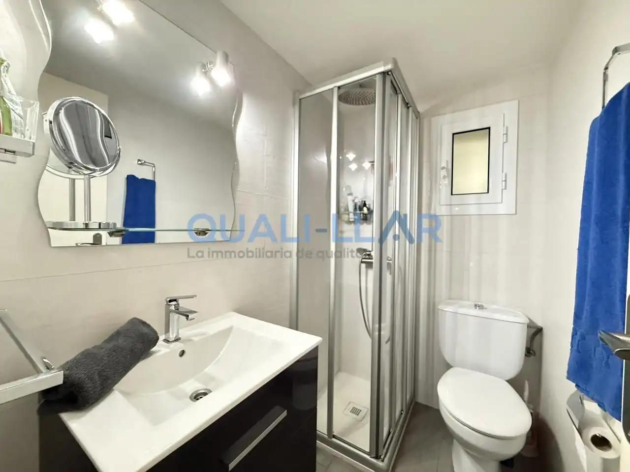 Baño de Piso en venta en Esplugues de Llobregat con Calefacción y Balcón