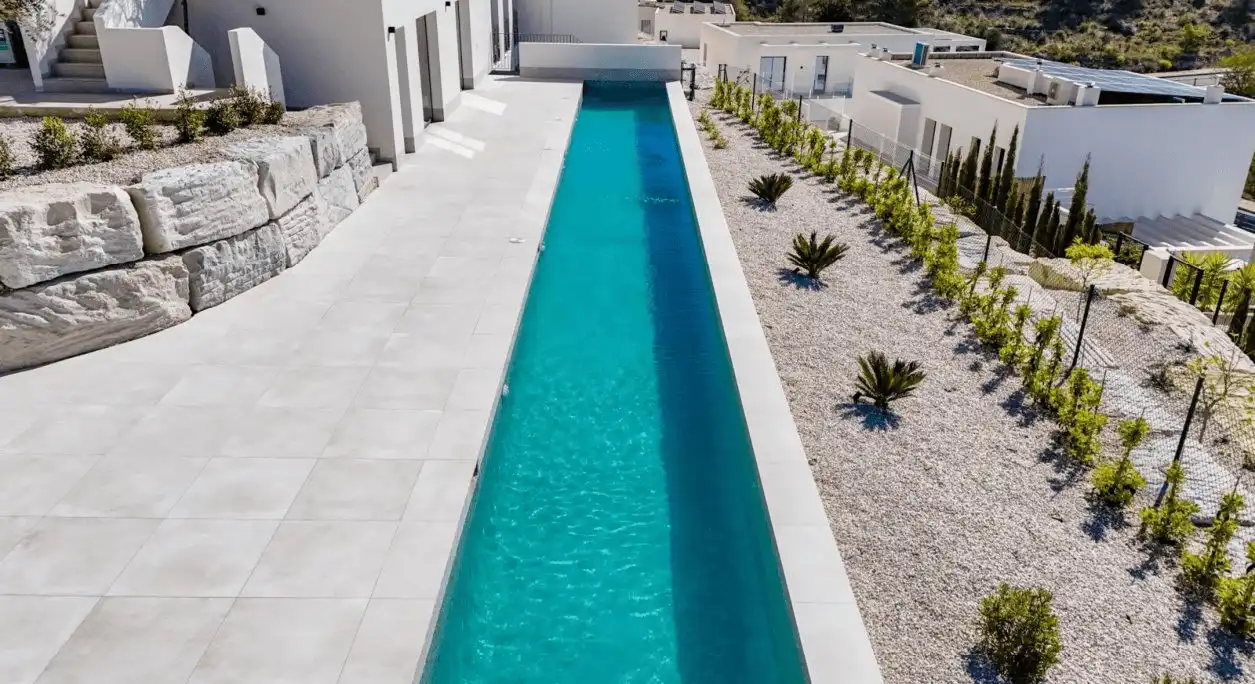 Maison rustique avec piscine à vendre à Golf Bahía, imagen 12