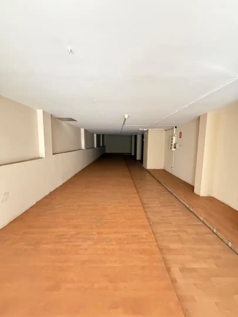Gewerbefläche zur Miete in Centre, imagen 3