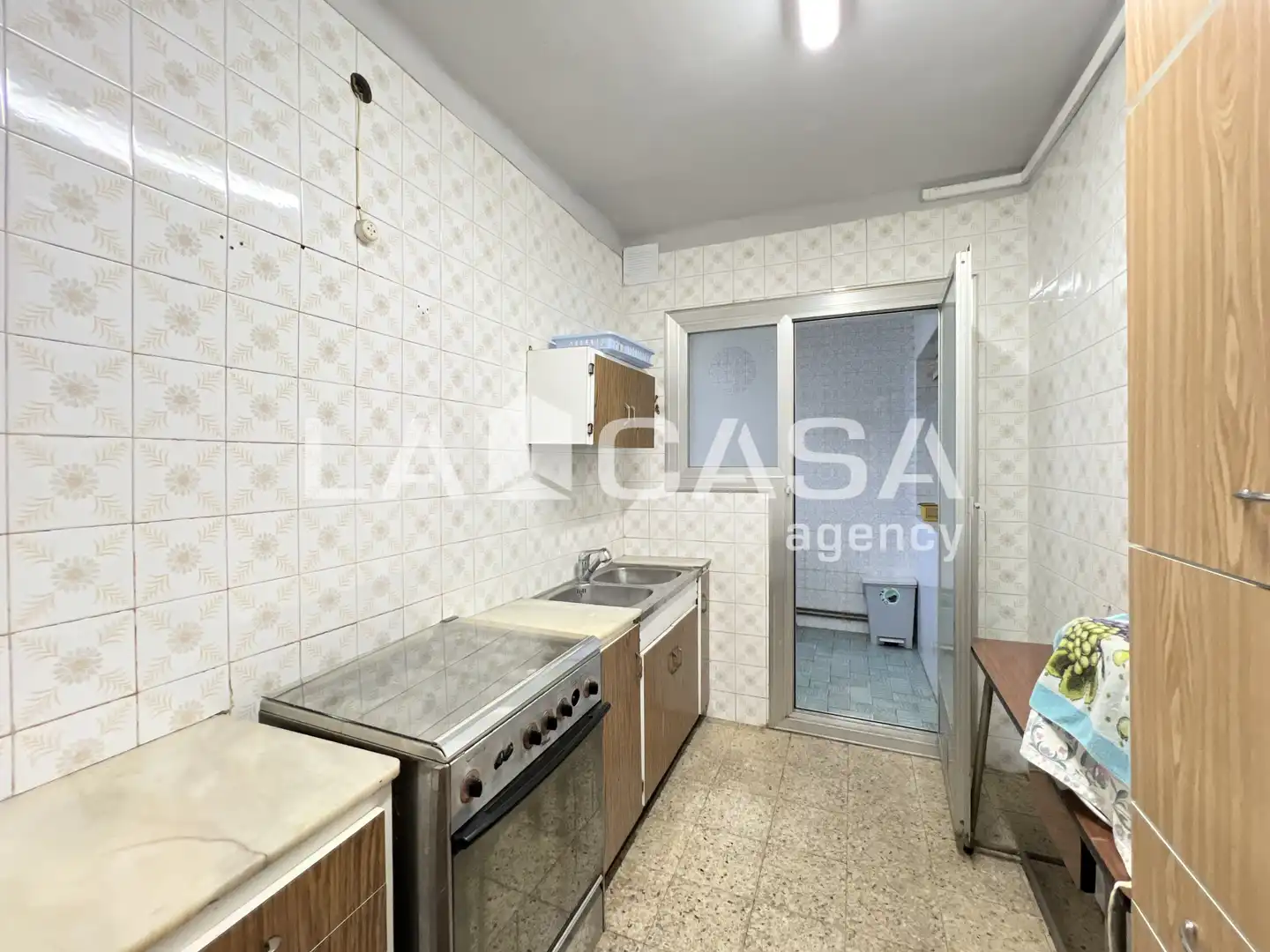 Kitchen of Flat for sale in Badalona  with Heating and Balcony