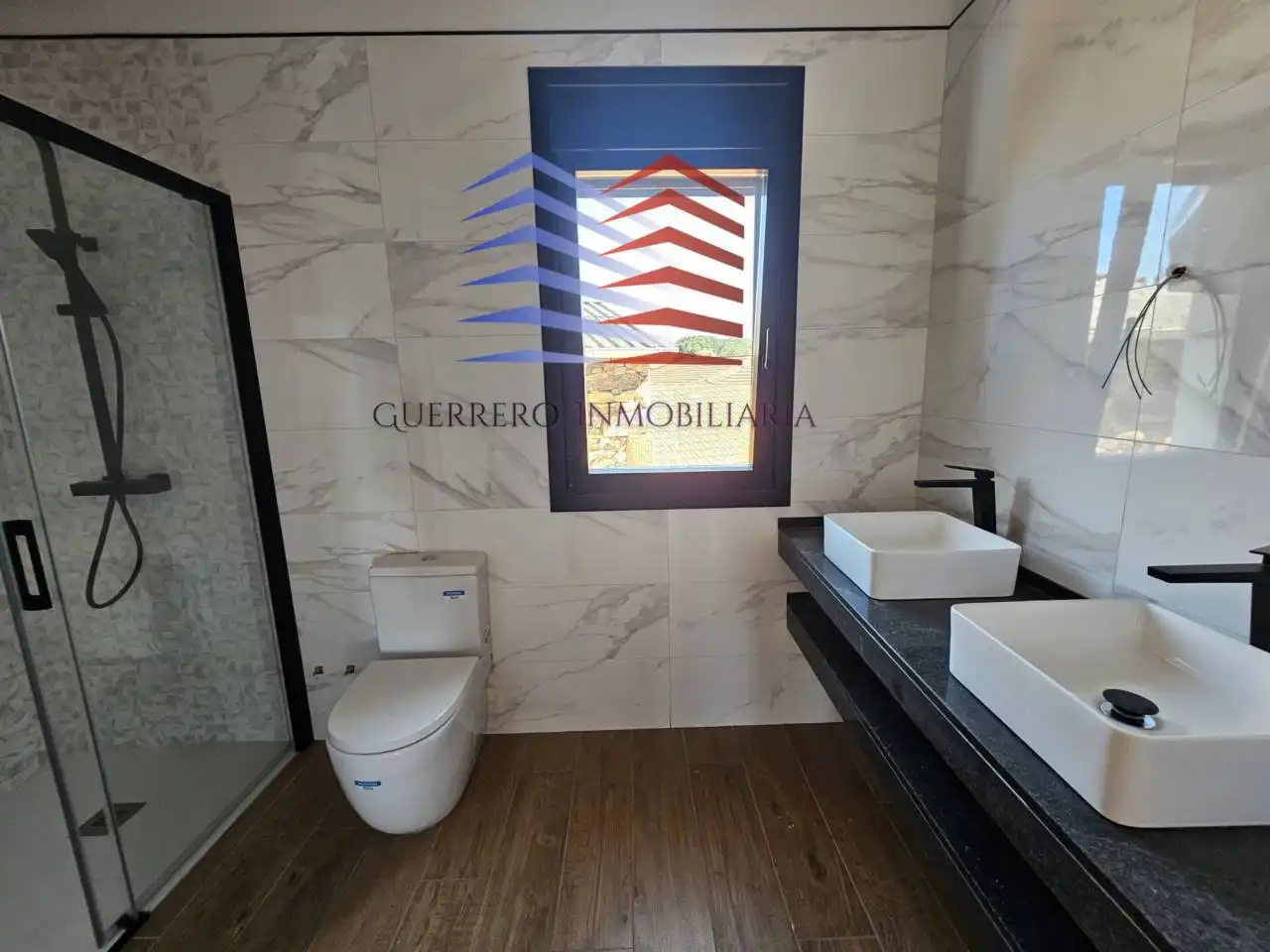 Baño de Casa o chalet en venta en A Merca   con Calefacción, Terraza y Piscina