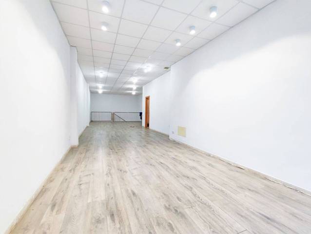 Local comercial en Venta en Arxiduc
