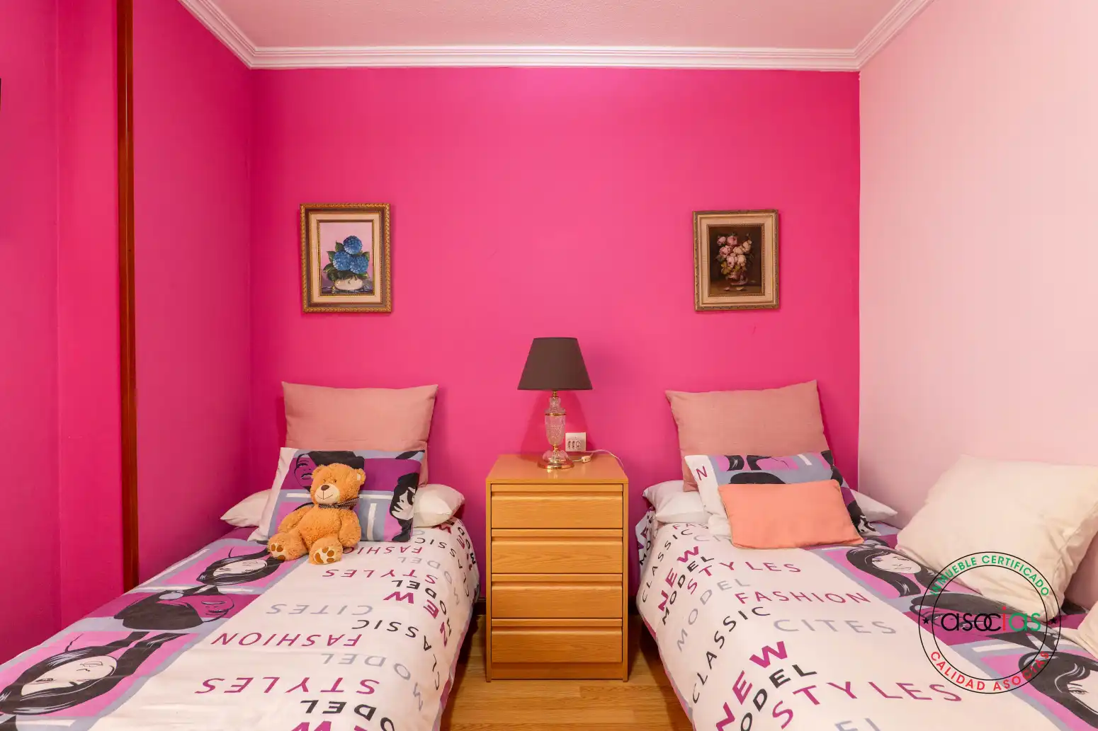 Habitación de Piso en venta en Gijón  con Calefacción, Parquet y Amueblado