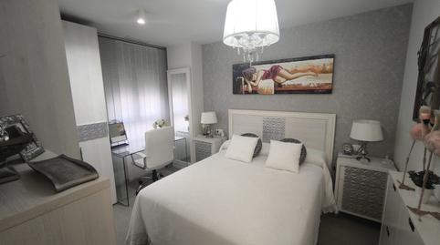 Foto 4 de Dúplex en venta en Julio Burell, San Gonzalo, Jaén