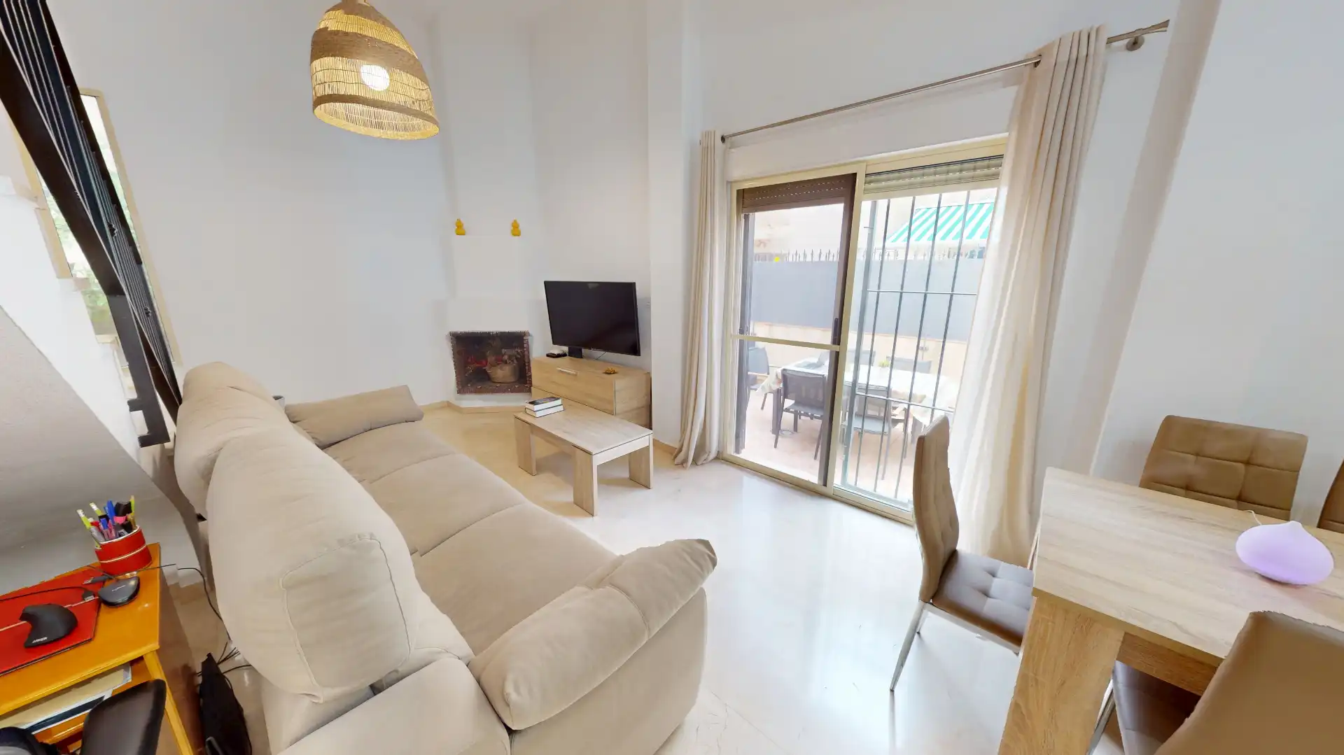 Living room of Detached homes for sale in El Campello  with Air Conditioner, Private garden and Terrace