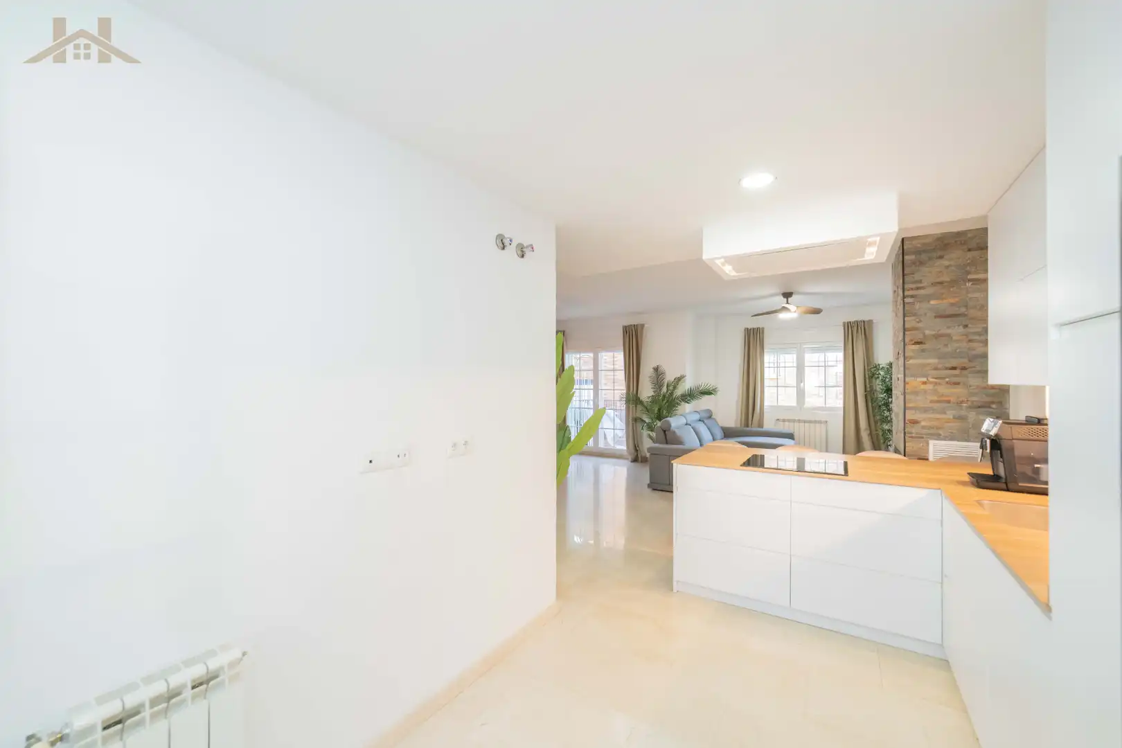 Doppelhaushälfte mit Terrasse zum Verkauf in Avenida del Cantábrico 286, imagen 13
