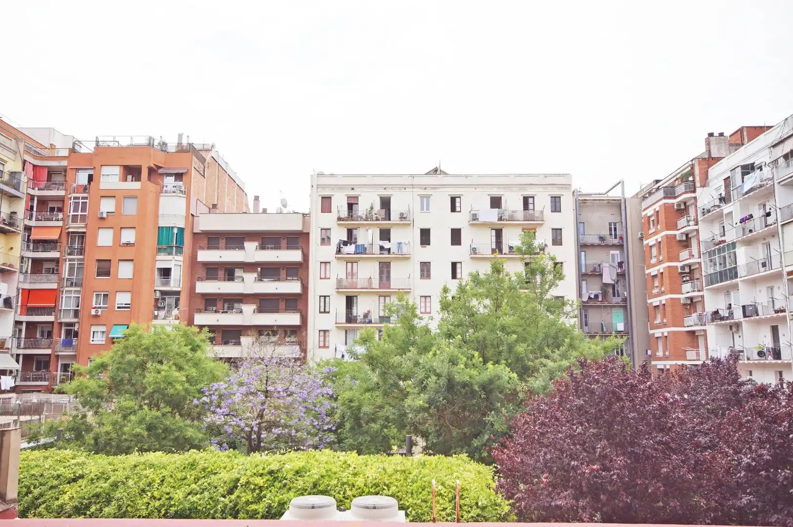 Vista exterior de Piso en venta en Barcelona con Aire acondicionado, Parquet y Terraza