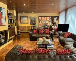 Sala d'estar de Pis en venda en  Barcelona Capital amb Aire condicionat, Calefacció i Parquet
