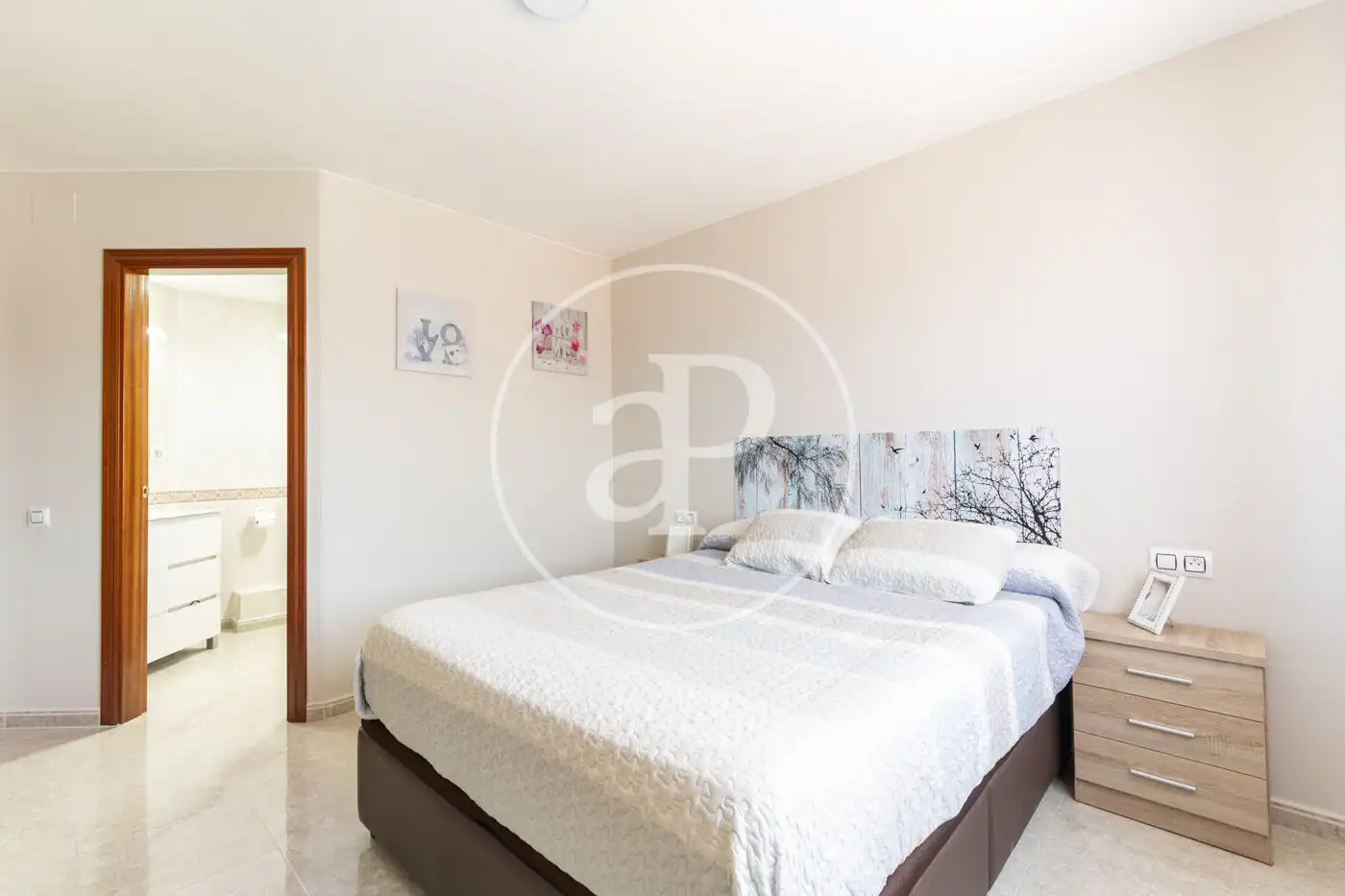 Dormitori de Casa adosada en venda en Rubí amb Aire condicionat, Calefacció i Terrassa