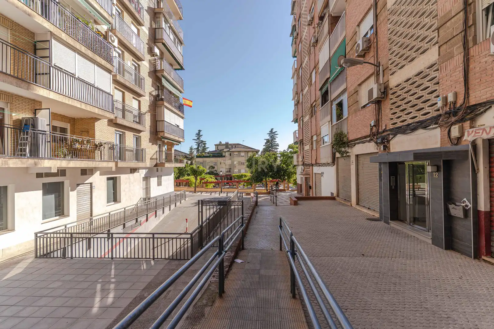 Exterior view of Flat for sale in Granada