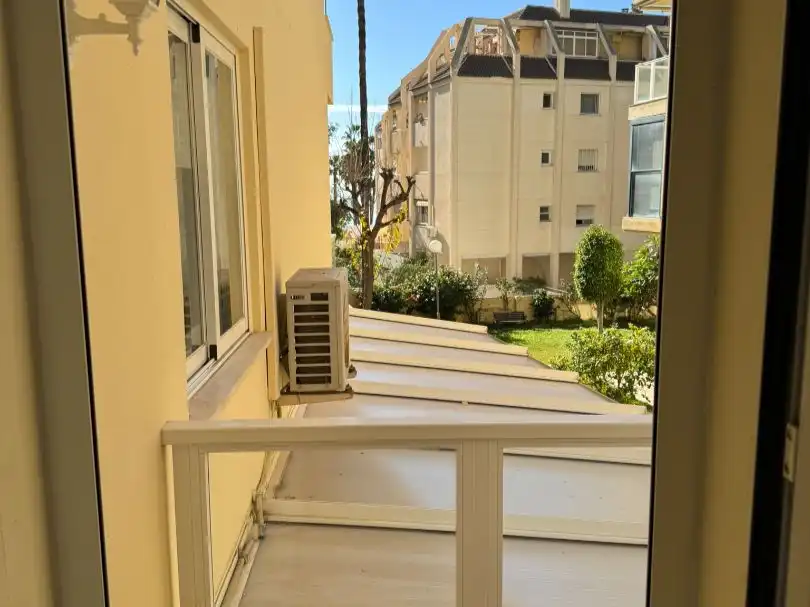 Apartments for rent in Paseo de Sancha, 16, La Malagueta - Monte Sancha