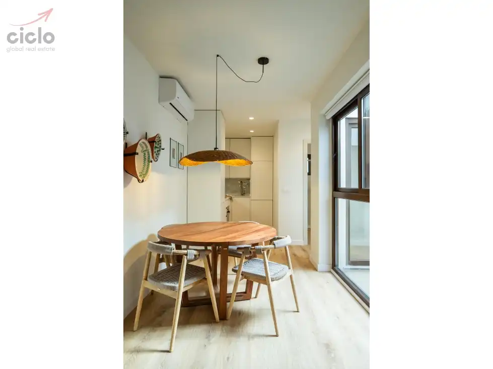 Dining room of Flat for sale in Sevilla  with Terrace, Swimming Pool and Furnished