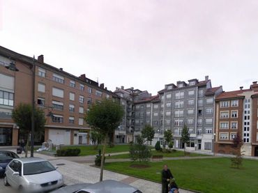 Locale commerciale in vendita a Lugones