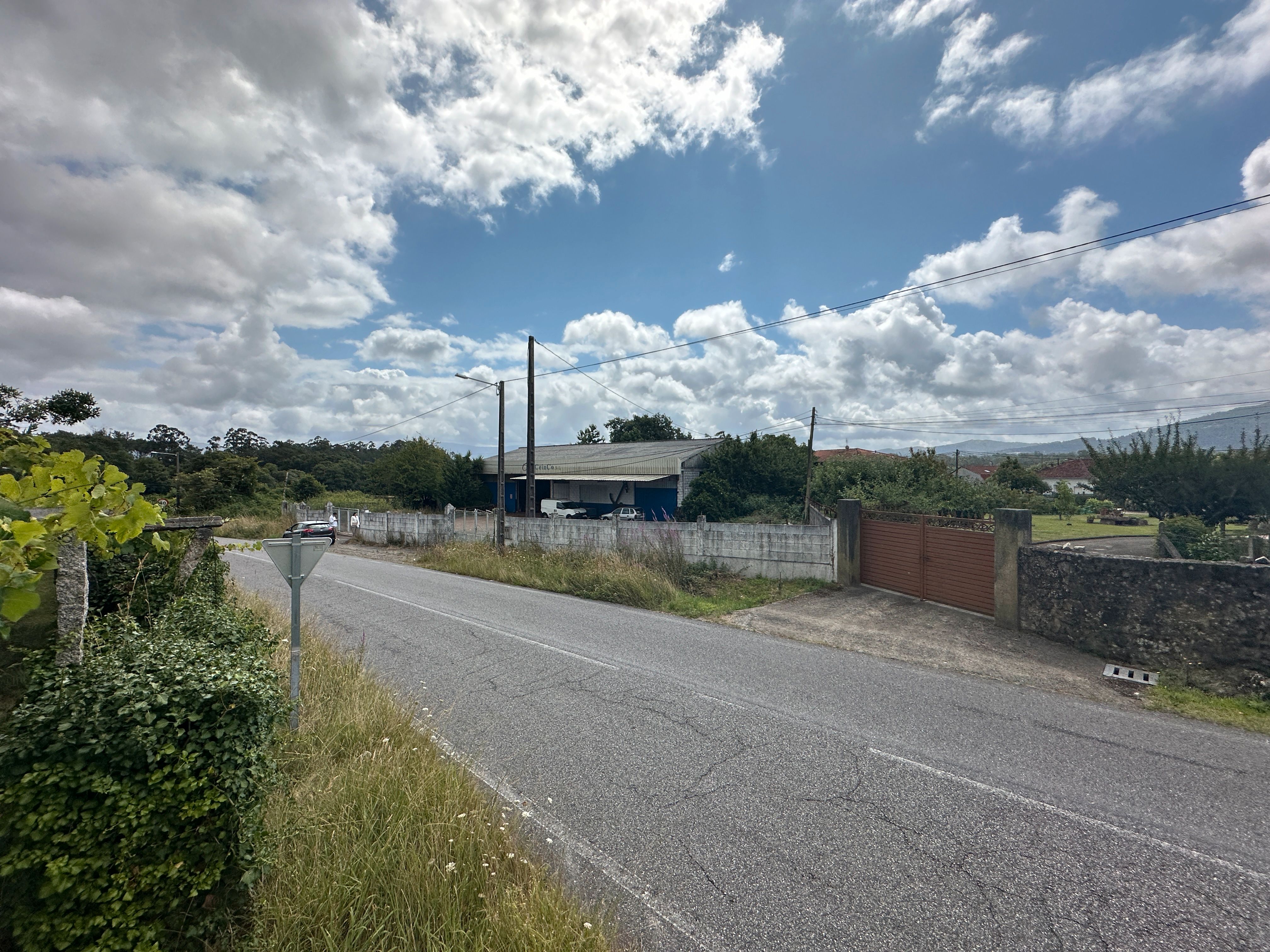 Nau industrial en venda en O Rosal  