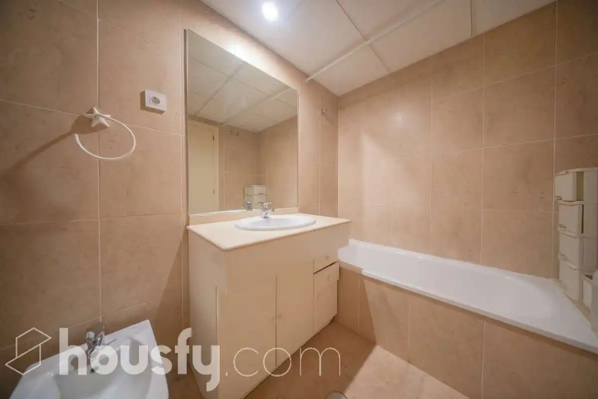 Baño de Piso en venta en Madrid con Aire acondicionado, Calefacción y Trastero