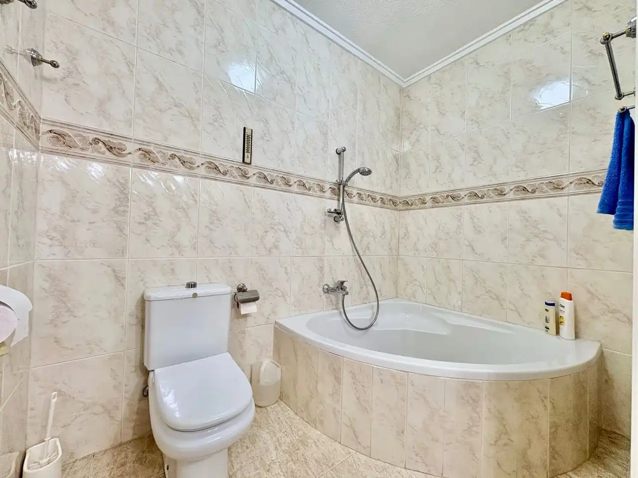 Baño de Casa adosada en venta en Rojales con Terraza, Trastero y Piscina