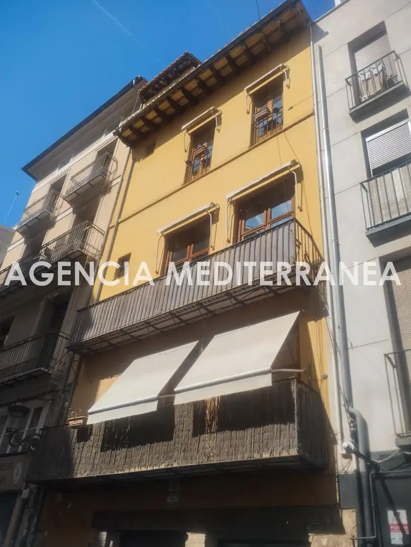Vista exterior de Piso en venta en Valencia con Aire acondicionado, Calefacción y Parquet