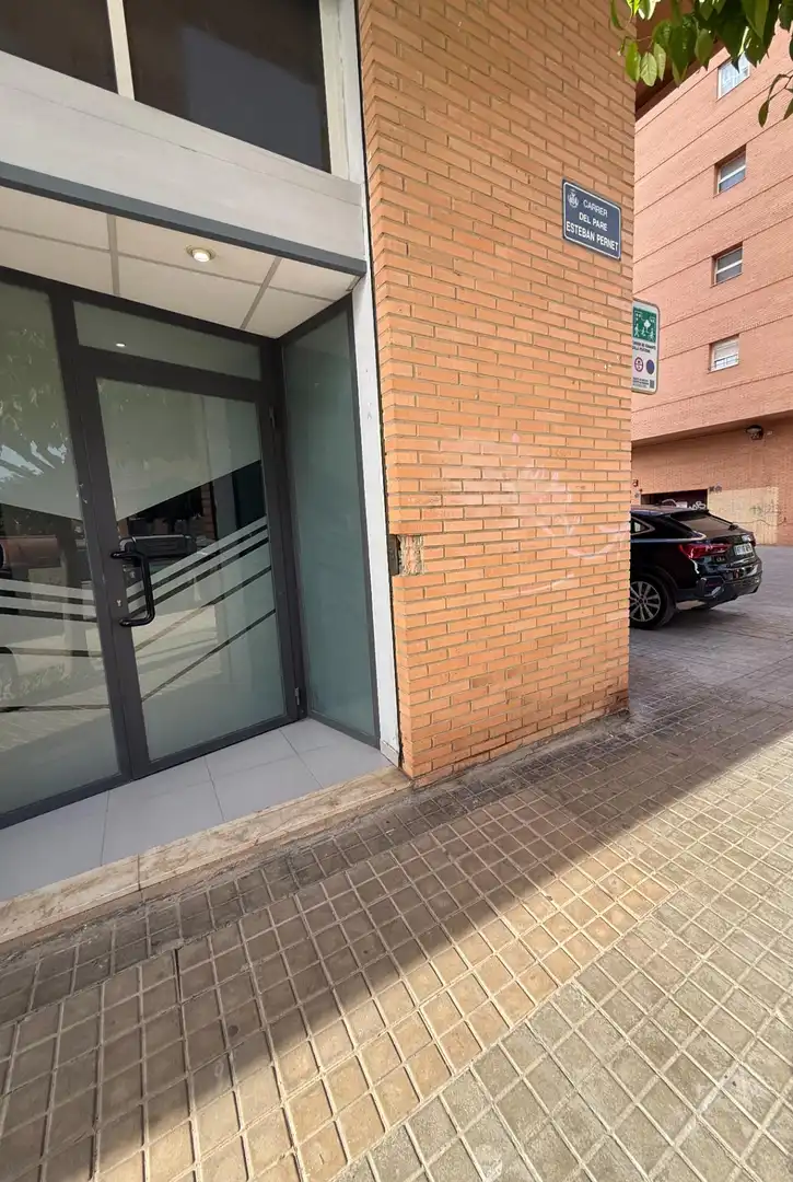Local en venta en Valencia