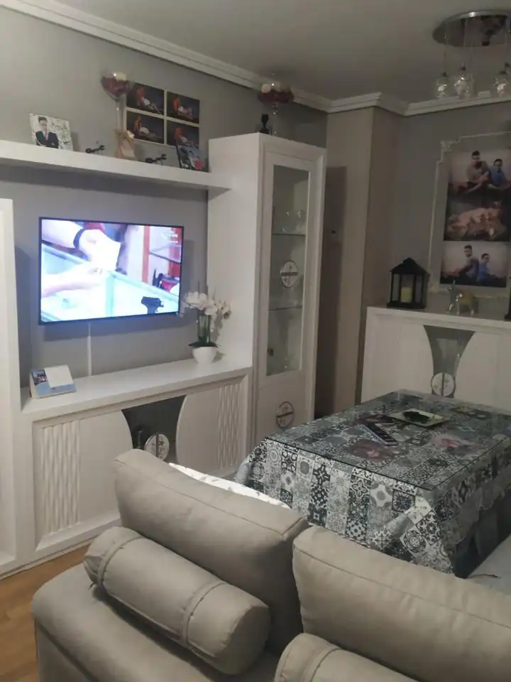 Sala de estar de Piso en venta en Plasencia con Calefacción