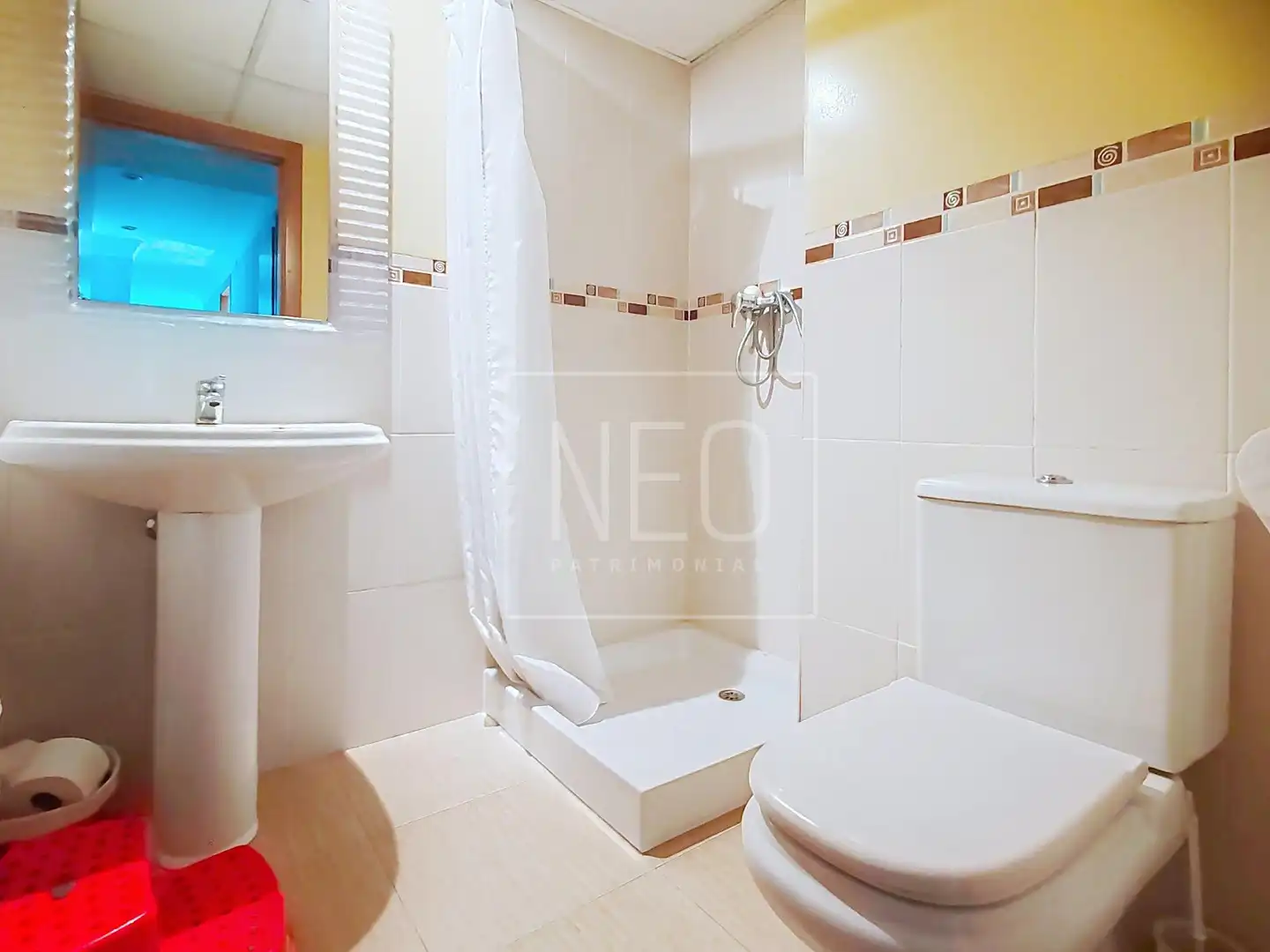 Baño de Piso en venta en Simat de la Valldigna con Aire acondicionado, Calefacción y Trastero