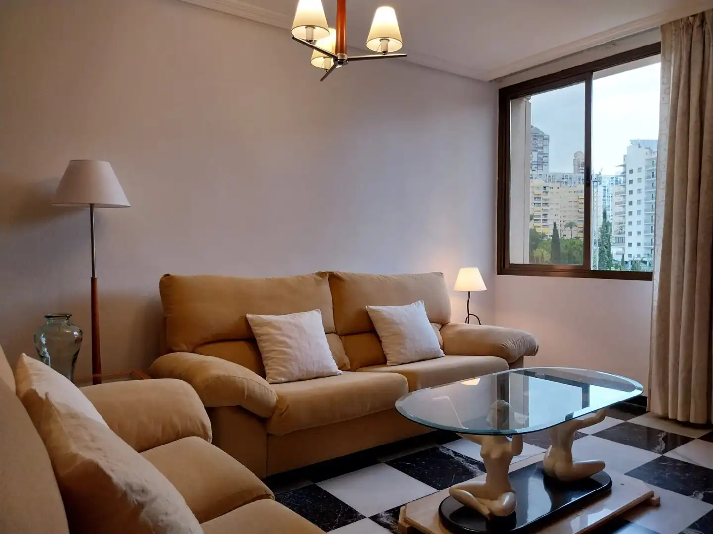 Piso de alquiler en AIGUERA, Centro Urbano