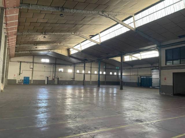 Nave industrial en Alquiler en Martorelles