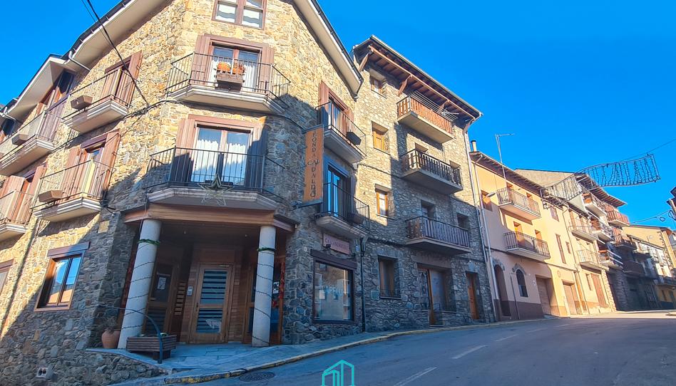 Foto 1 de Edifici en venda a Plaça Baronia, 3, Planoles, Girona