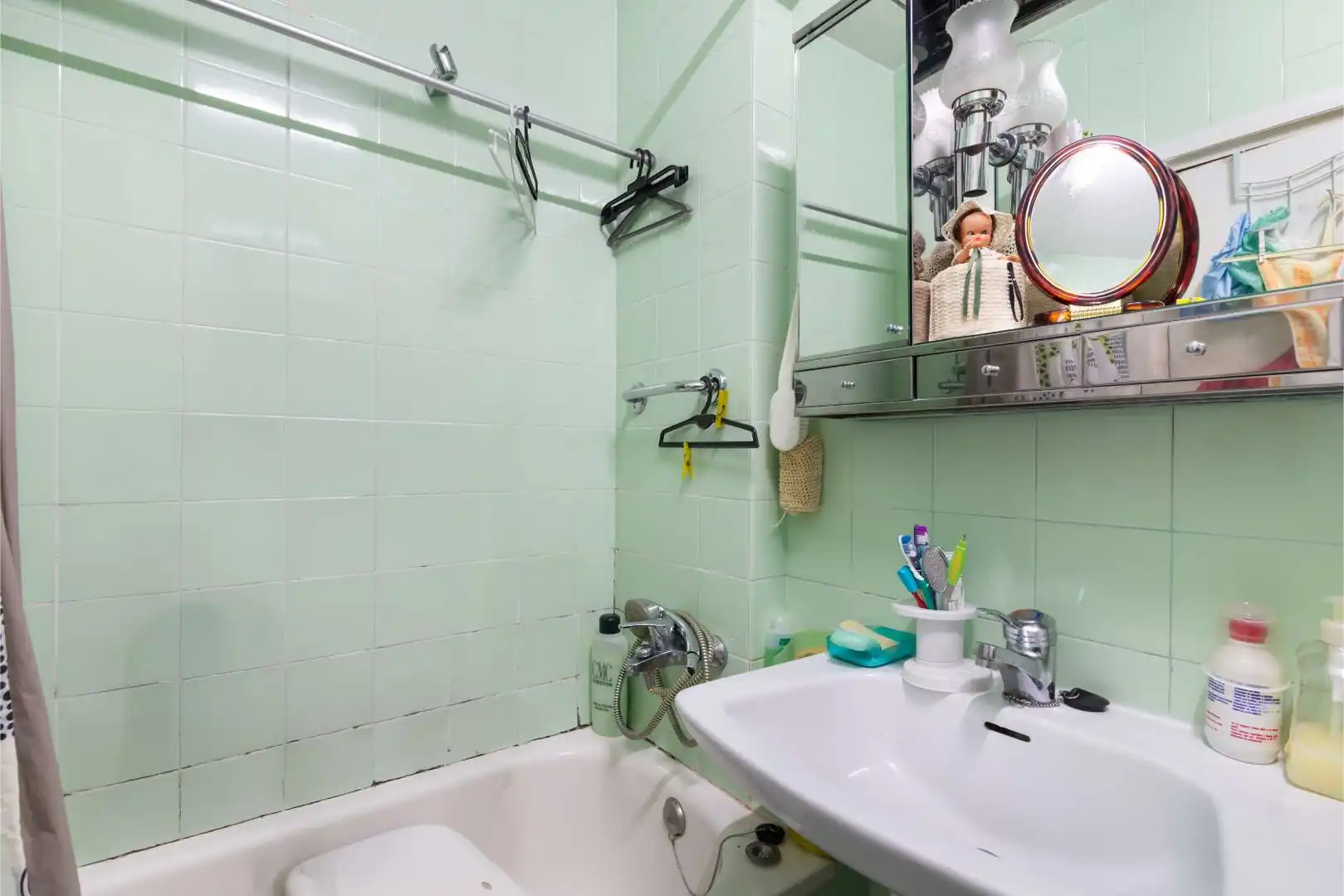 Bany de Pis en venda en Móstoles amb Aire condicionat, Terrassa i Moblat