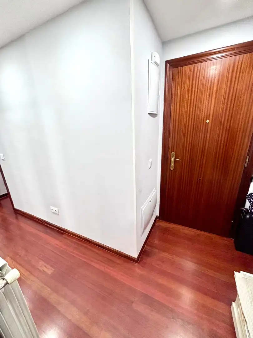 Piso en venta en Gijón  con Calefacción, Parquet y Terraza