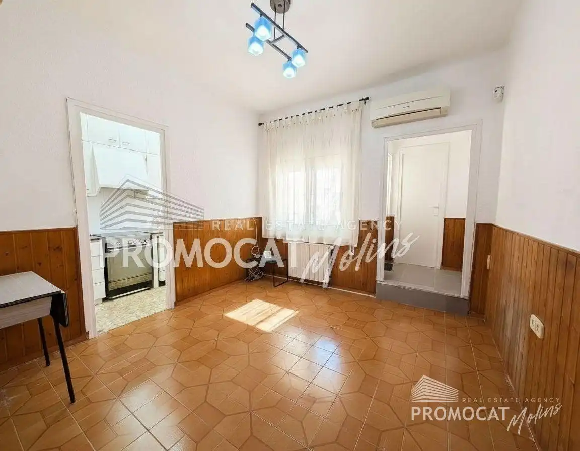 Sala d'estar de Casa o xalet en venda en Molins de Rei amb Aire condicionat, Terrassa i Traster