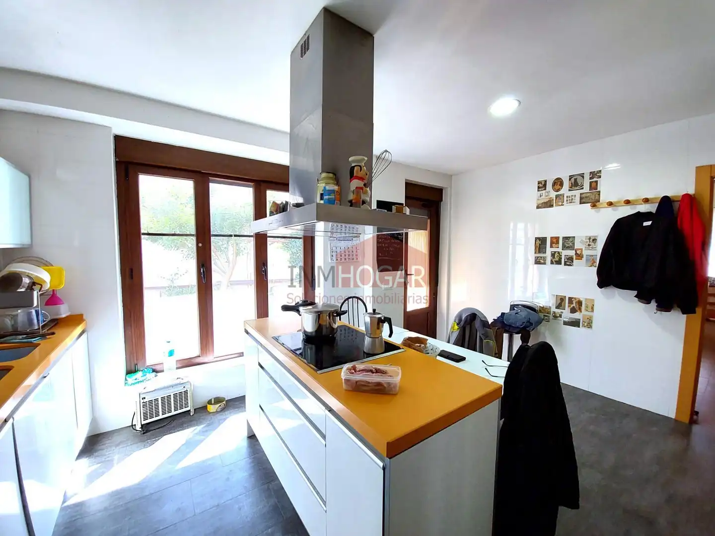 Cuina de Casa o xalet en venda en Villanueva del Aceral amb Jardí privat, Terrassa i Traster