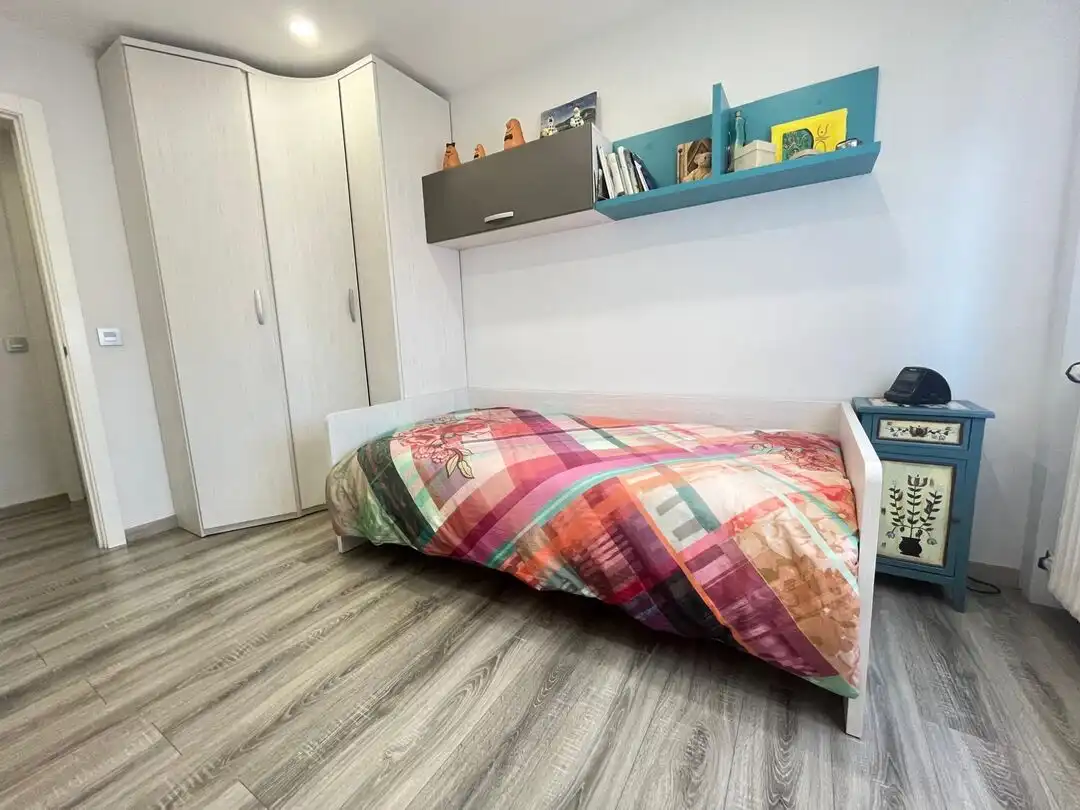 Dormitori de Pis en venda en  Pamplona / Iruña amb Calefacció, Parquet i Balcó