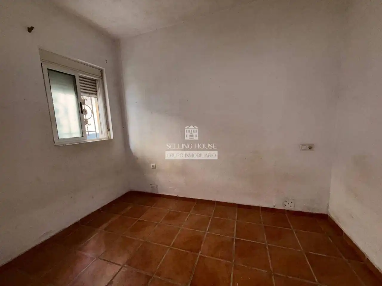 Dormitori de Casa o xalet en venda en Valencia amb Jardí privat i Terrassa