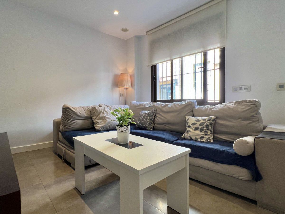 Sala d'estar de Casa o xalet en venda en Vélez-Málaga amb Aire condicionat i Terrassa