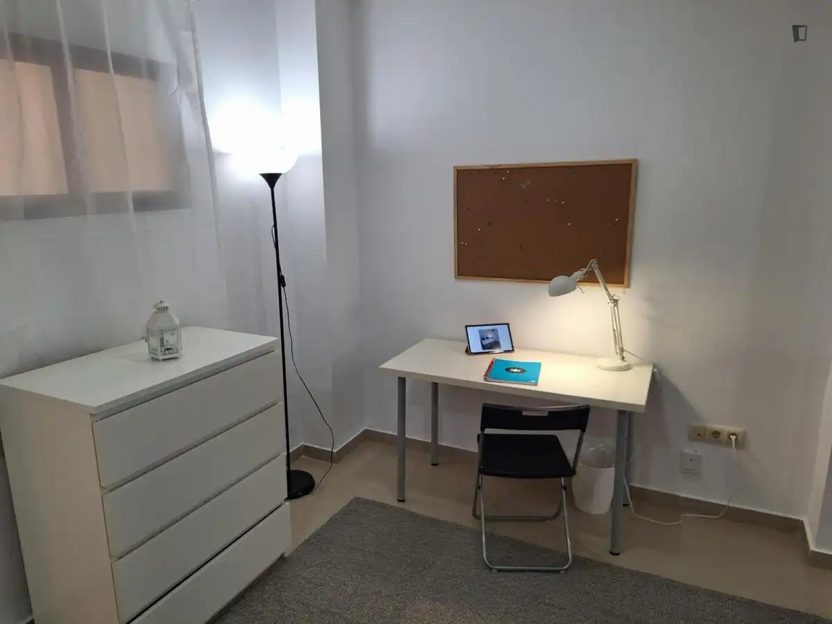 Study for rent in Montequinto, Sevilla
