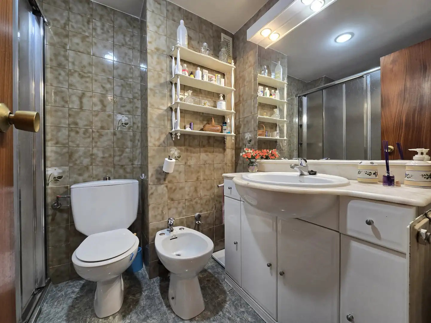 Bathroom of Flat for sale in  Logroño  with Heating, Parquet flooring and Terrace