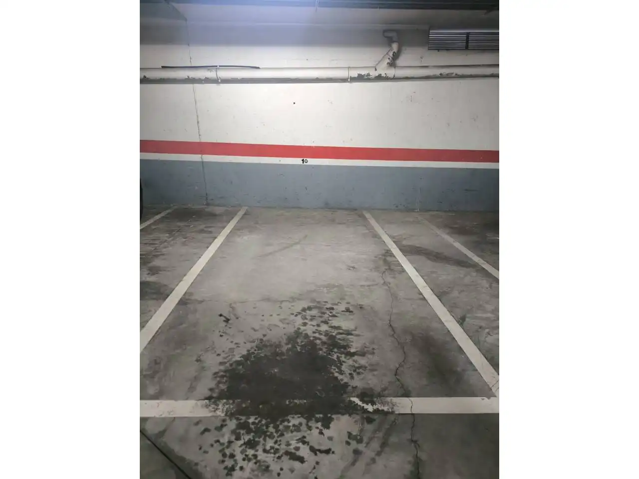 Aparcament de Pis en venda en León Capital  amb Calefacció i Parquet