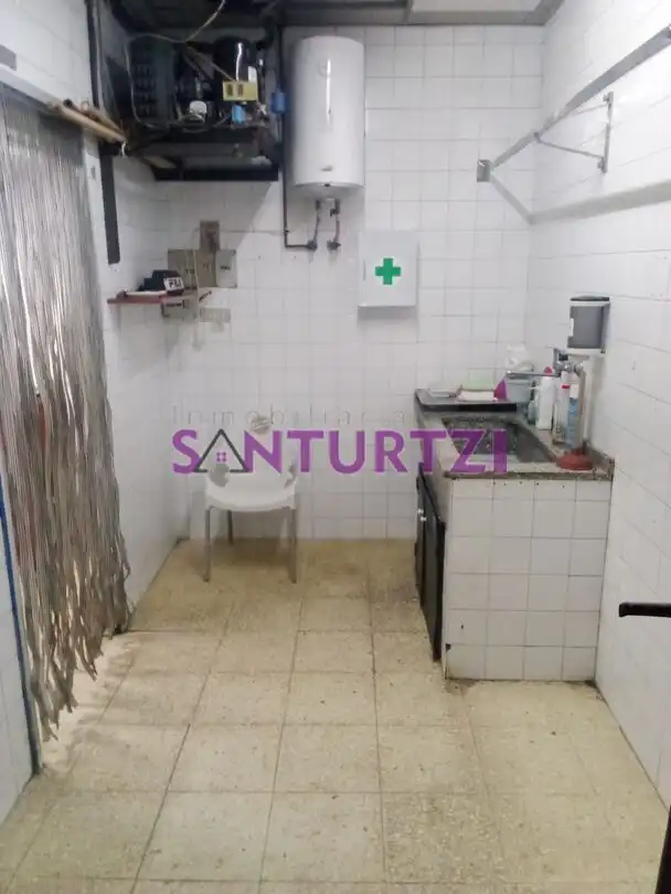 Küche von Geschaftsraum zum Verkauf in Santurtzi 