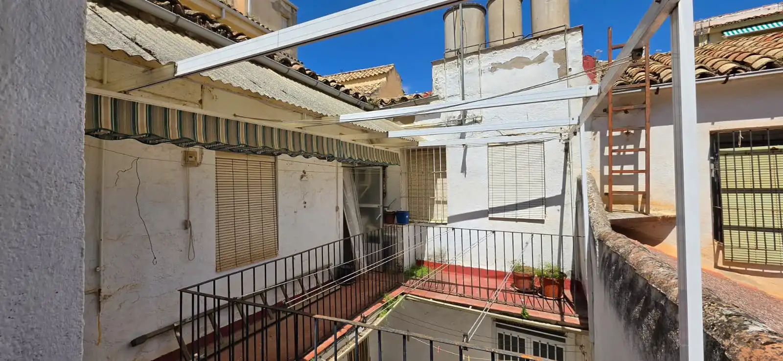 Terrassa de Casa o xalet en venda en Linares amb Terrassa, Traster i Forn
