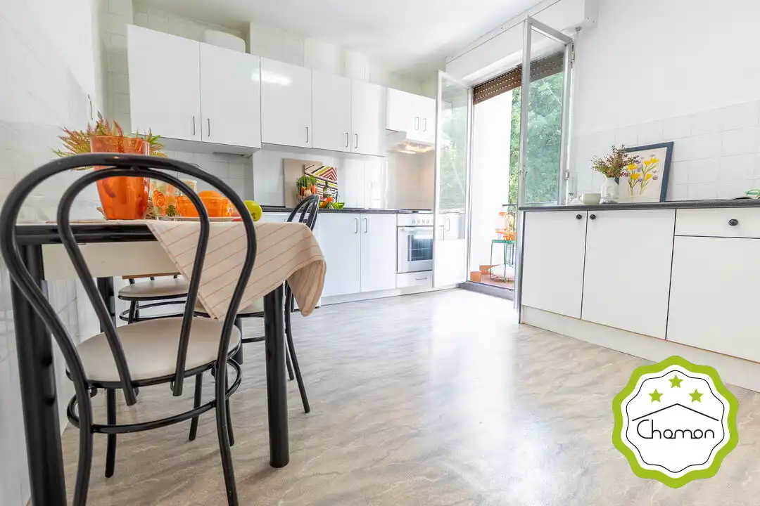 Cocina de Piso en venta en Bilbao  con Calefacción y Balcón