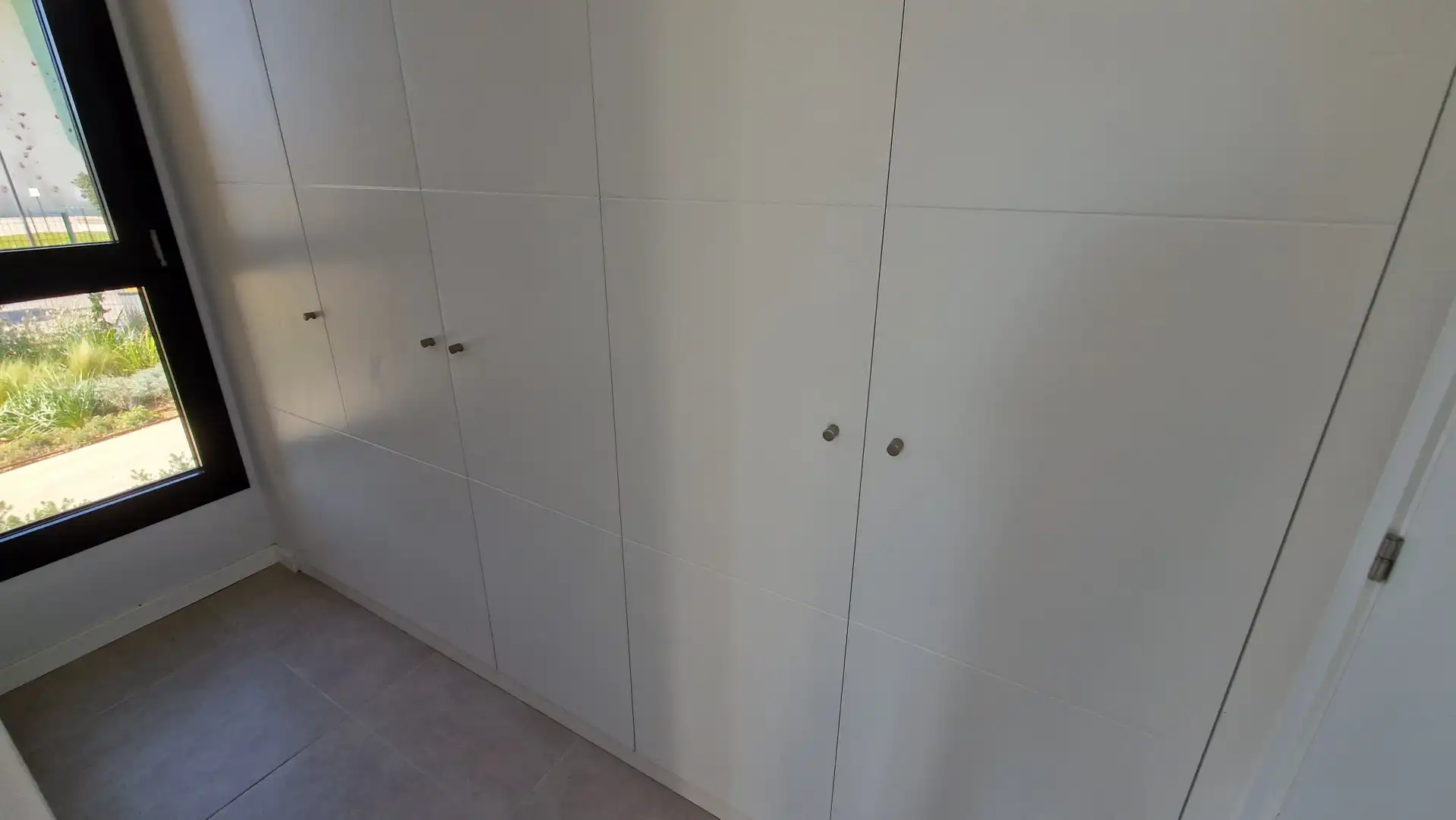 Habitación de Planta baja en venta en Estepona con Aire acondicionado, Jardín privado y Terraza