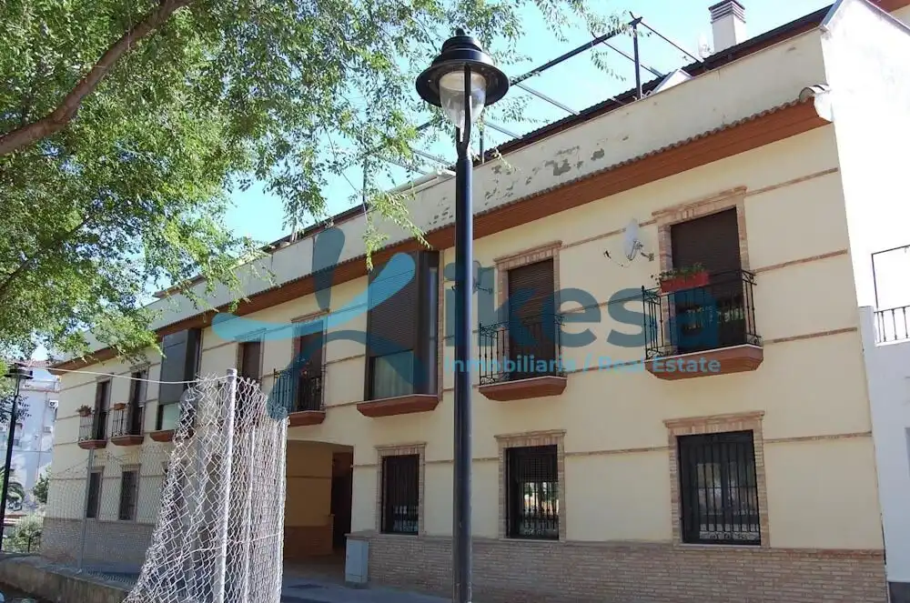 Piso con ascensor en venta en Andújar