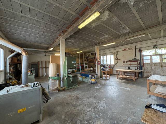 Local comercial en Alquiler en Garriguella