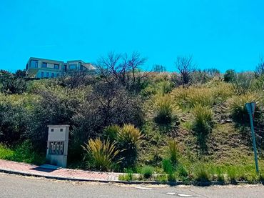 Terreno residencial en venta en Los Cigarrales - La Bastida